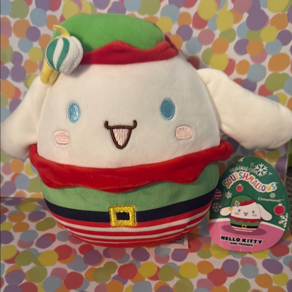 Cute Christmas/Elf Cinnamon Roll Squishmallow! : D